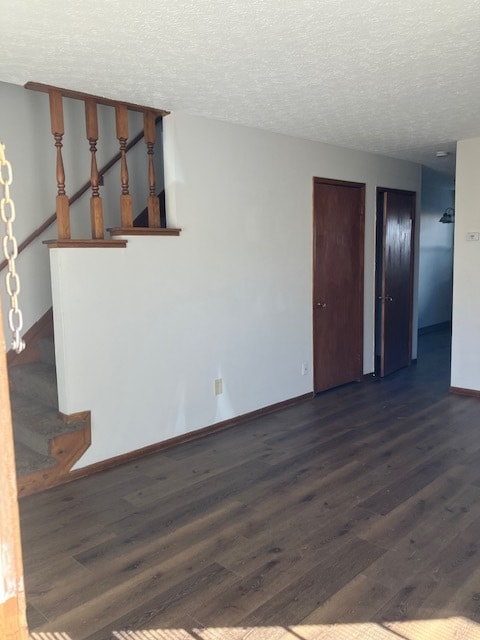 Building Photo - 5365 Shiloh Dr
