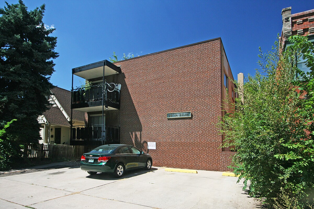 Primary Photo - 45 S Grant St