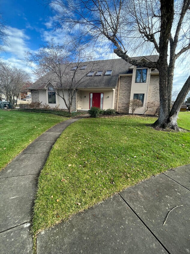 3523 Grange Ct, Columbus, IN 47203 House Rental in Columbus, IN