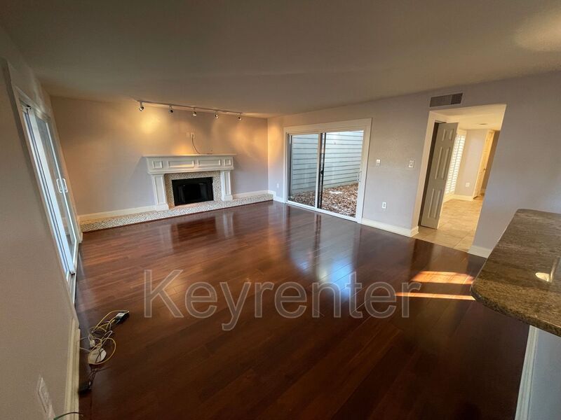 Photo - 516 Lost Tree Ln.