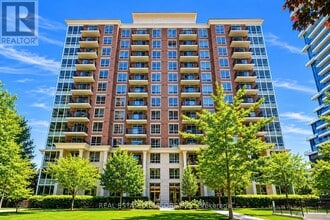 Building Photo - 1103 Leslie St