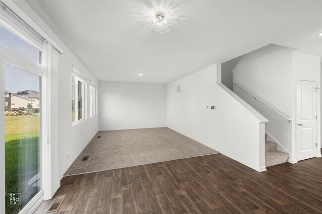 Foto del edificio - 714 Juniper St