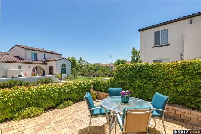 Photo - $3,990 - 4 BR - GORGEOUS SAN RAMON HOME IN...