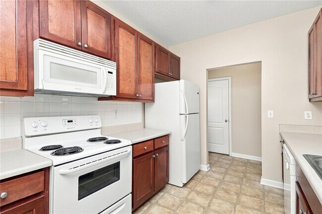 Foto del edificio - 8606 Thomas Ln