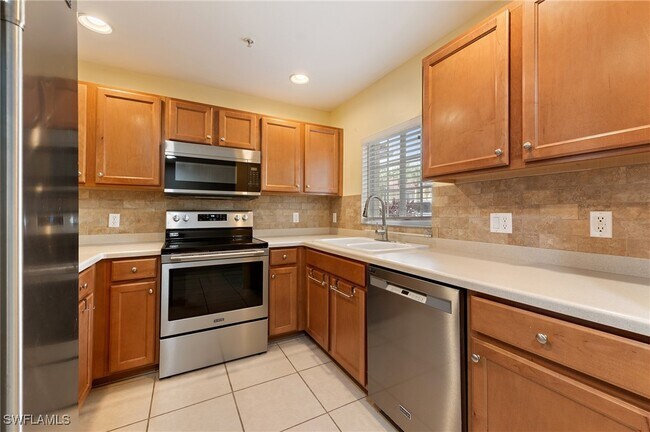 Foto del edificio - 12010 Rock Brook Run