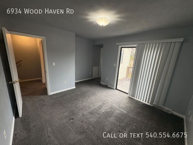 Building Photo - 6934 Wood Haven Rd