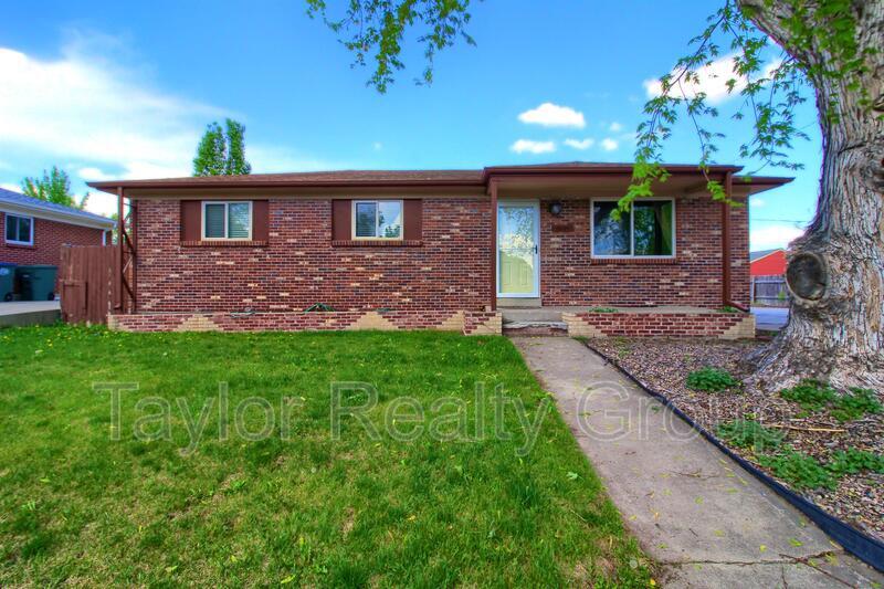 Primary Photo - 2061 Phillips Dr
