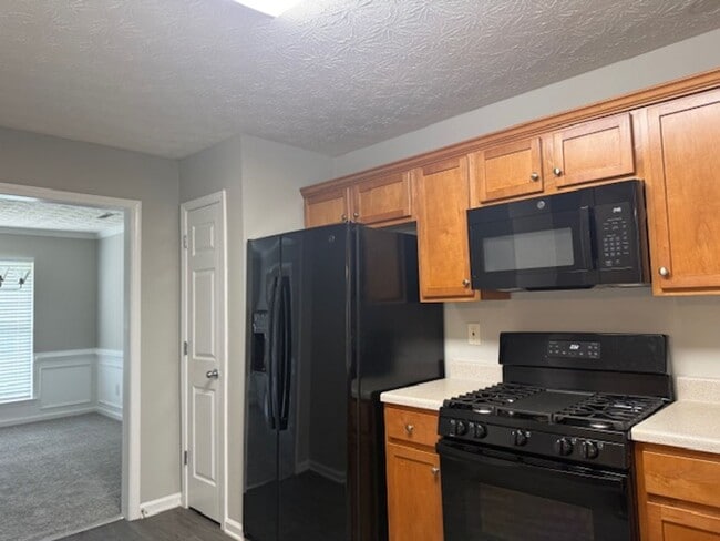 Building Photo - BEAUTIFUL 4BR / 2.5BATH IN HAMPTON!