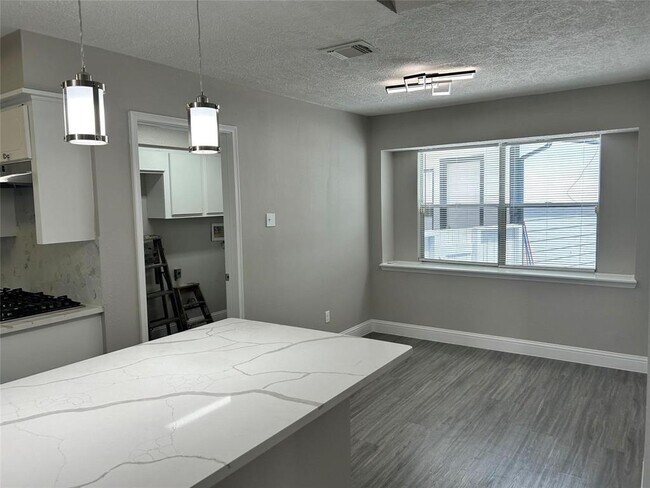 Foto del edificio - 1601 Washington Dr