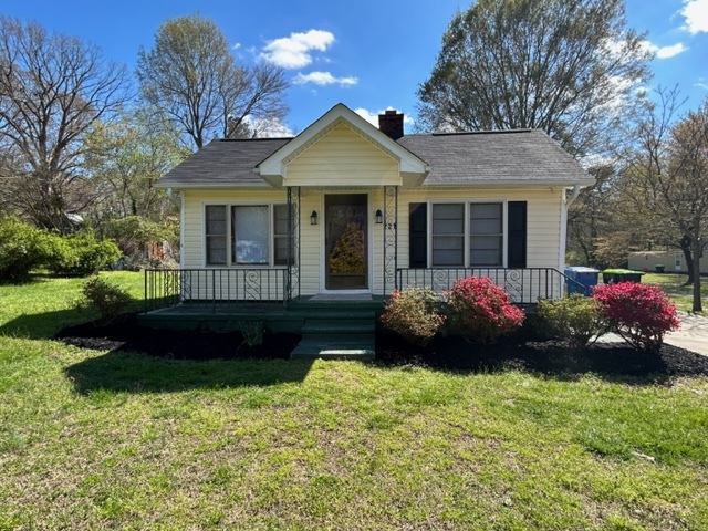 Welcome Home! - 221 Neal St