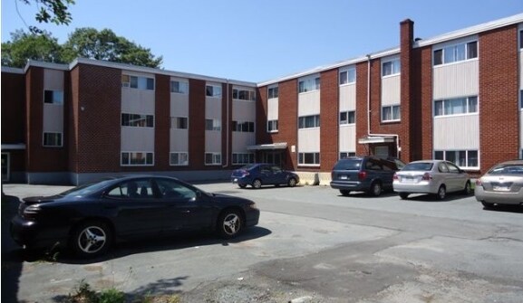 Primary Photo - 3 Fernhill Drive