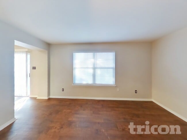 Foto del edificio - 7902 Brazoria Park