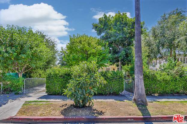 Building Photo - 14658 Haynes St