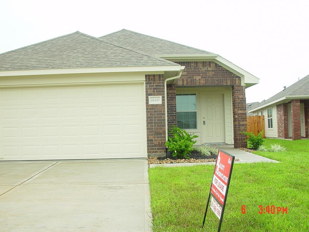 Foto principal - 14410 Hamilton Grove Ln