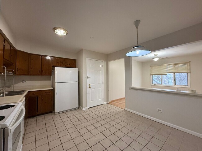 Foto del edificio - Stunning 2 Bed, 2 Bath Condo Available for Rent