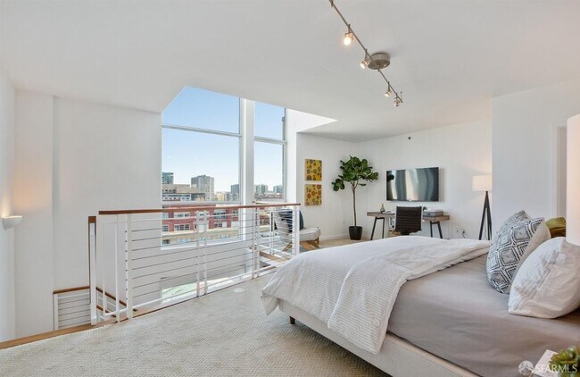 Foto del edificio - 555 4th St