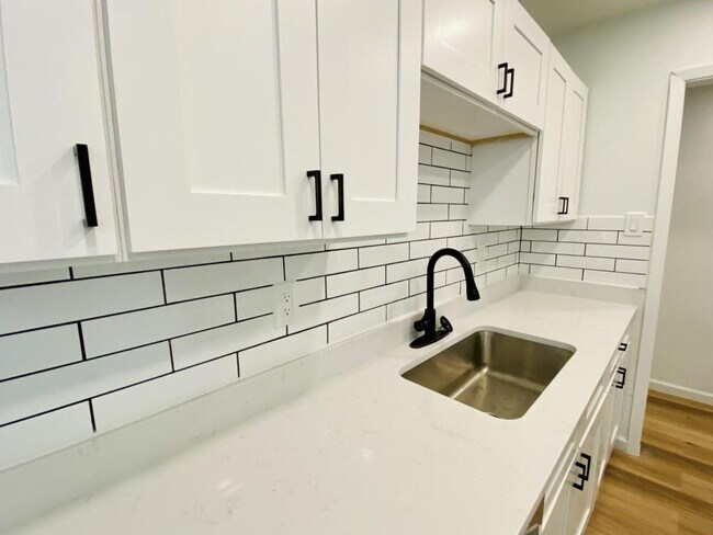Building Photo - 7439 Fieldgate Dr