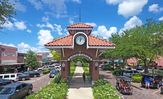 Foto del edificio - 109 S Boyd St