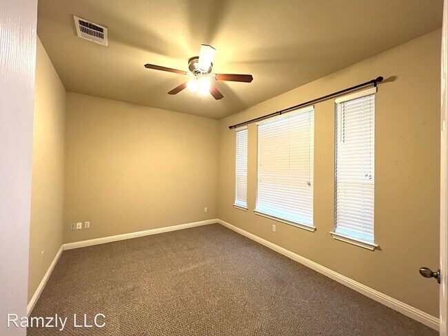 Building Photo - 3 br, 2 bath House - 212 Cold Spring