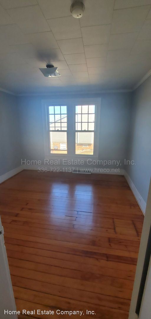 Building Photo - 2 br, 1 bath House - 422 Spaugh Street