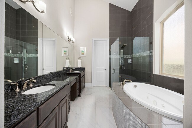 Foto del edificio - 10211 Camden Garden Ln