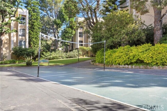 Foto del edificio - 4307 Raintree Cir