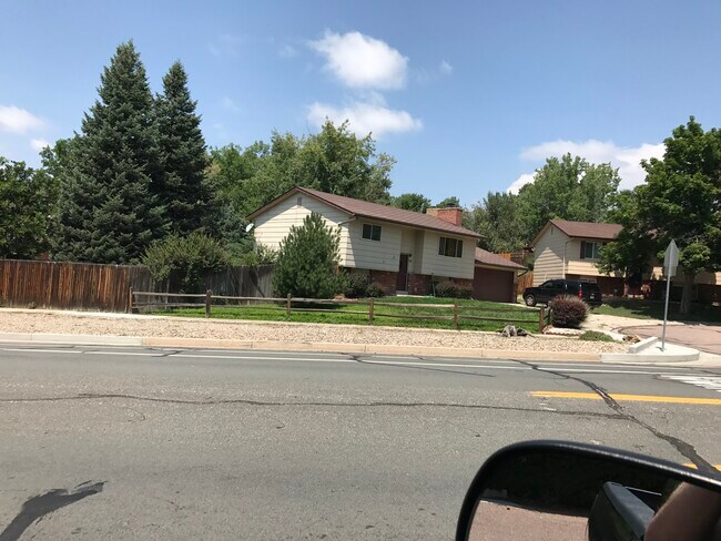 Foto del edificio - 5280 Flintridge Dr
