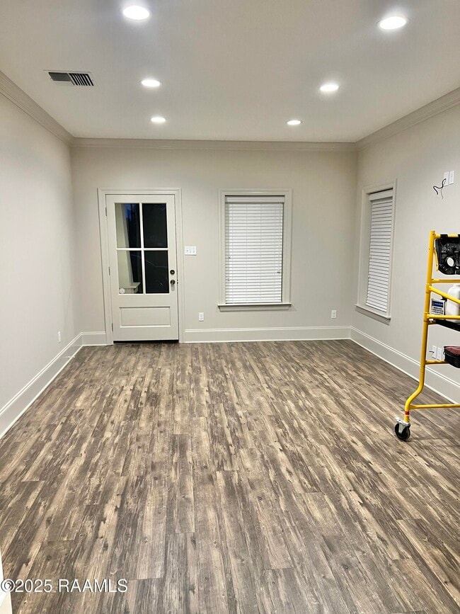 Building Photo - 1317 Creighton Broussard Rd