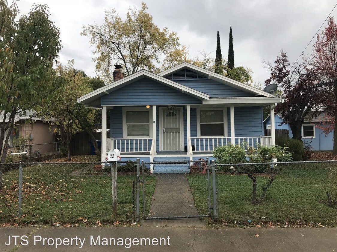 Primary Photo - 2 br, 2 bath House - 4030 Sierra Vista Avenue