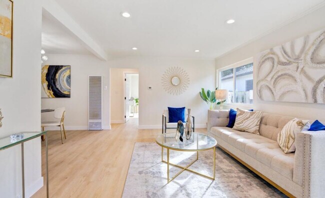 Building Photo - 1148 Camellia Dr