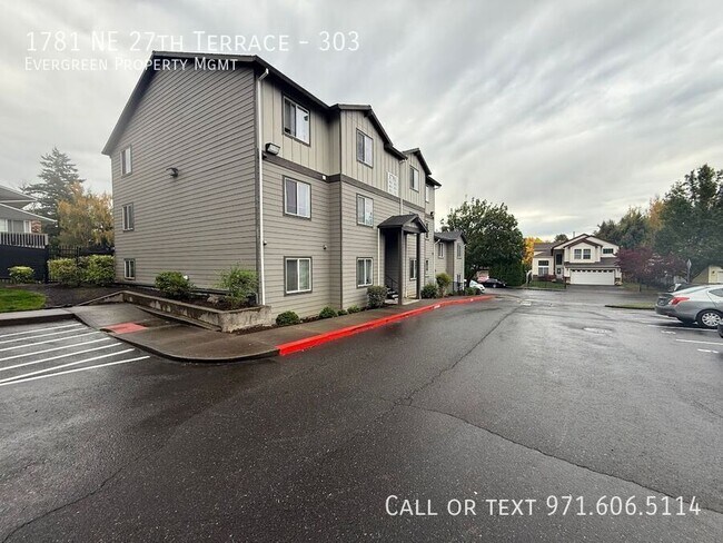 Building Photo - 1781 NE 27th Terrace