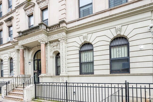 Building Photo - 28-30 W 127th St
