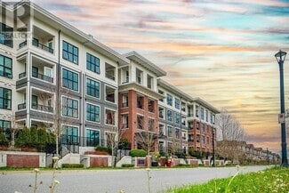 Building Photo - 9551-9551 Alexandra Rd