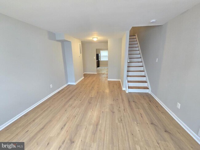 Foto del edificio - 1207 E Lanvale St