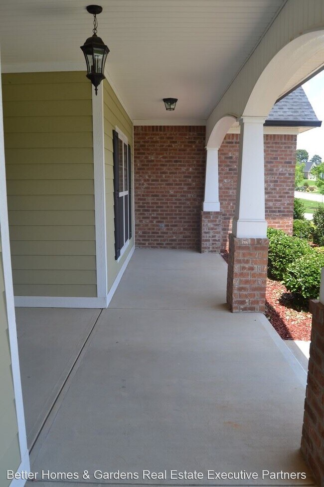 Building Photo - 4 br, 3 bath House - 5204 Windmill Place