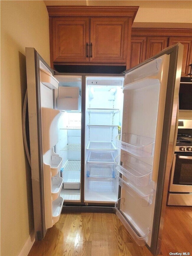 Foto del edificio - 58-47-58254 254th St