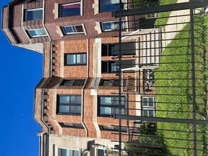 Building Photo - 6416 S Drexel Ave