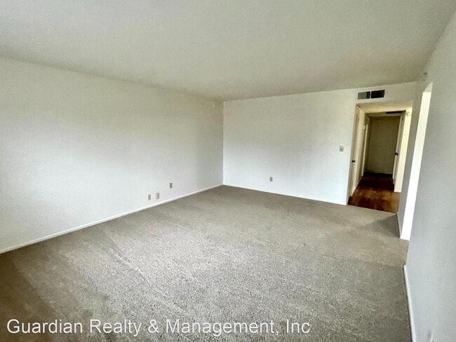 Building Photo - 3 br, 2 bath House - 4126 E. Gold Dust