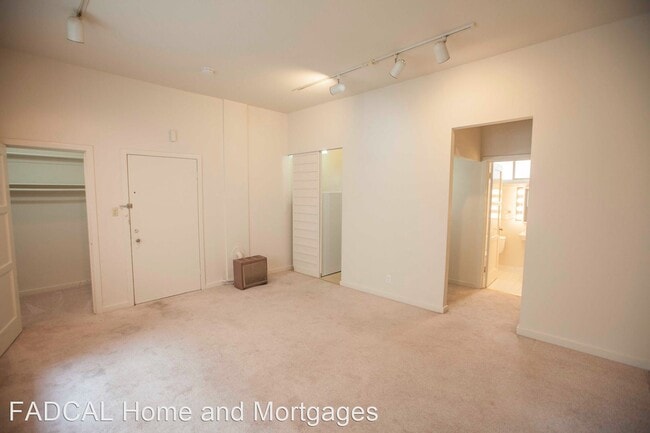 Building Photo - 1122 Sutter St