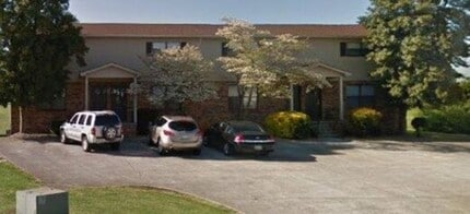 Building Photo - 1837 Meadowland Ln