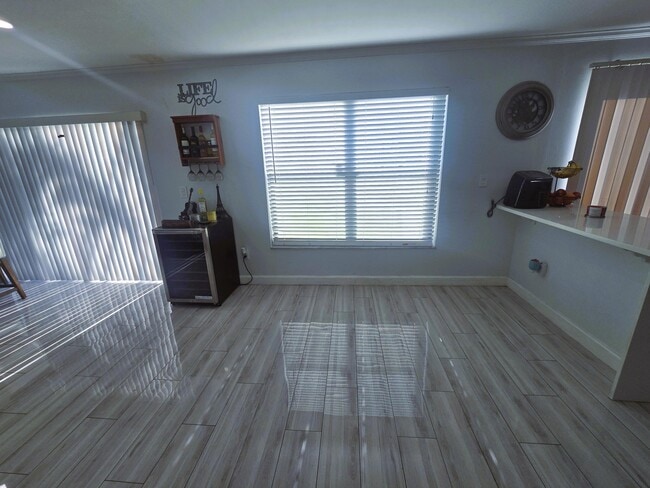 Foto del edificio - 5885 Northpointe Ln