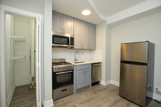 Foto del edificio - 508 W Belmont Ave
