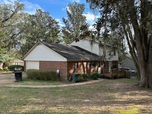 Building Photo - 3584 Gardenview Way