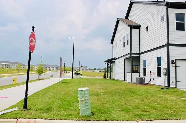 Foto del edificio - 9241 Harwen Ln