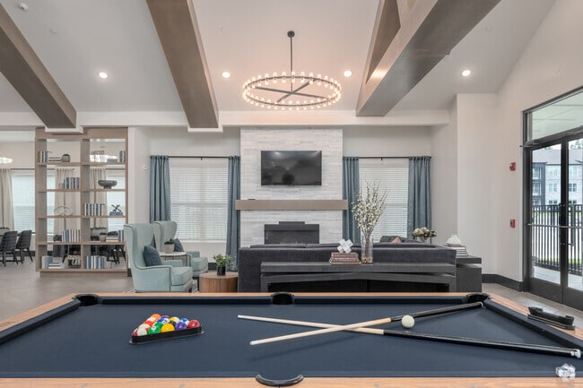 POOL TABLE - Madison Trails