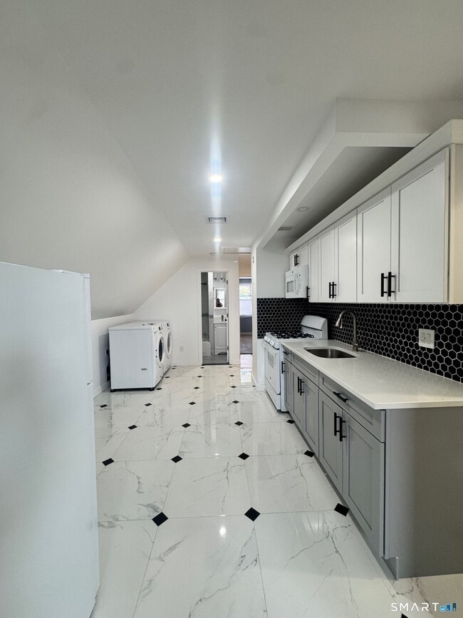 Foto del edificio - 417 Poplar St