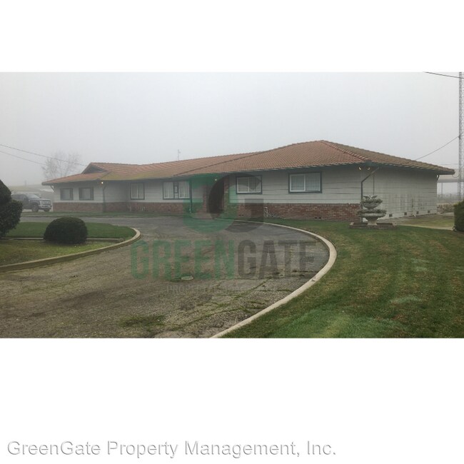 Building Photo - 3 br, 3 bath House - 5719 Merriam Rd