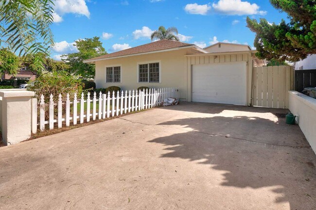 Foto del edificio - 1300 7th St