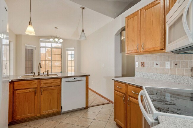 Building Photo - COMING SOON! Beautiful Single Family Home ...