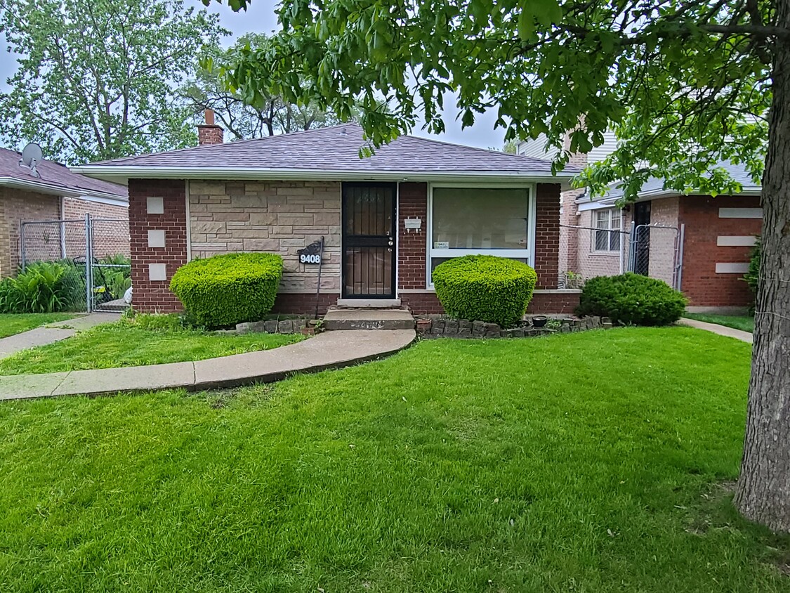 Primary Photo - 9408 S Sangamon St